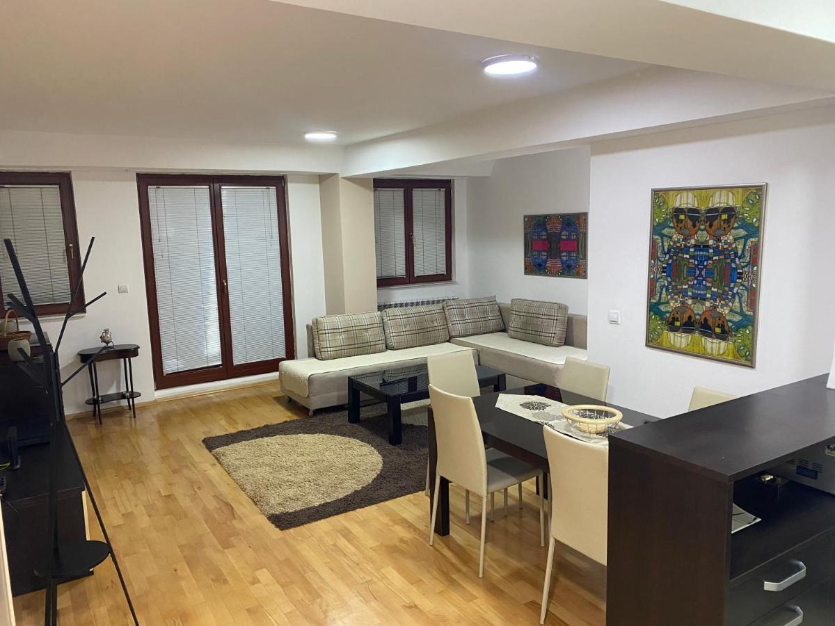 Dona Apartments Skopje Ngoại thất bức ảnh