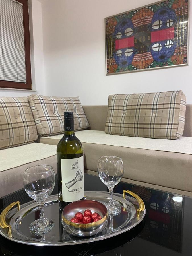 Dona Apartments Skopje Ngoại thất bức ảnh