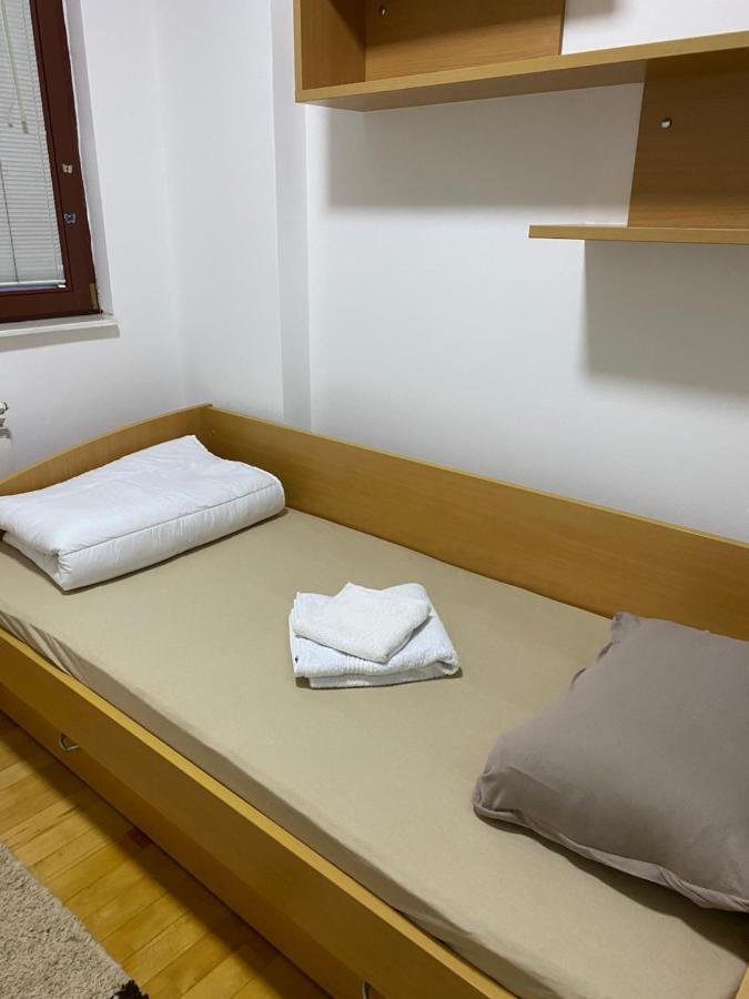 Dona Apartments Skopje Ngoại thất bức ảnh