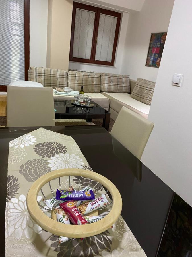 Dona Apartments Skopje Ngoại thất bức ảnh
